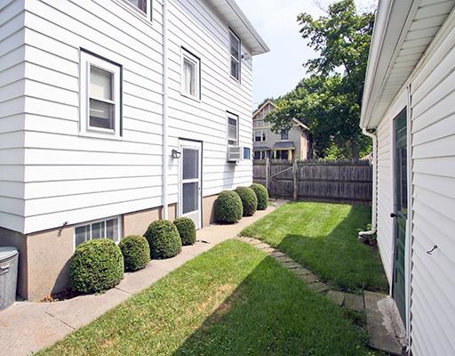 61 Warwick Road Belmont, MA 02478 - Photo 29 of 30 Gallery Image 29