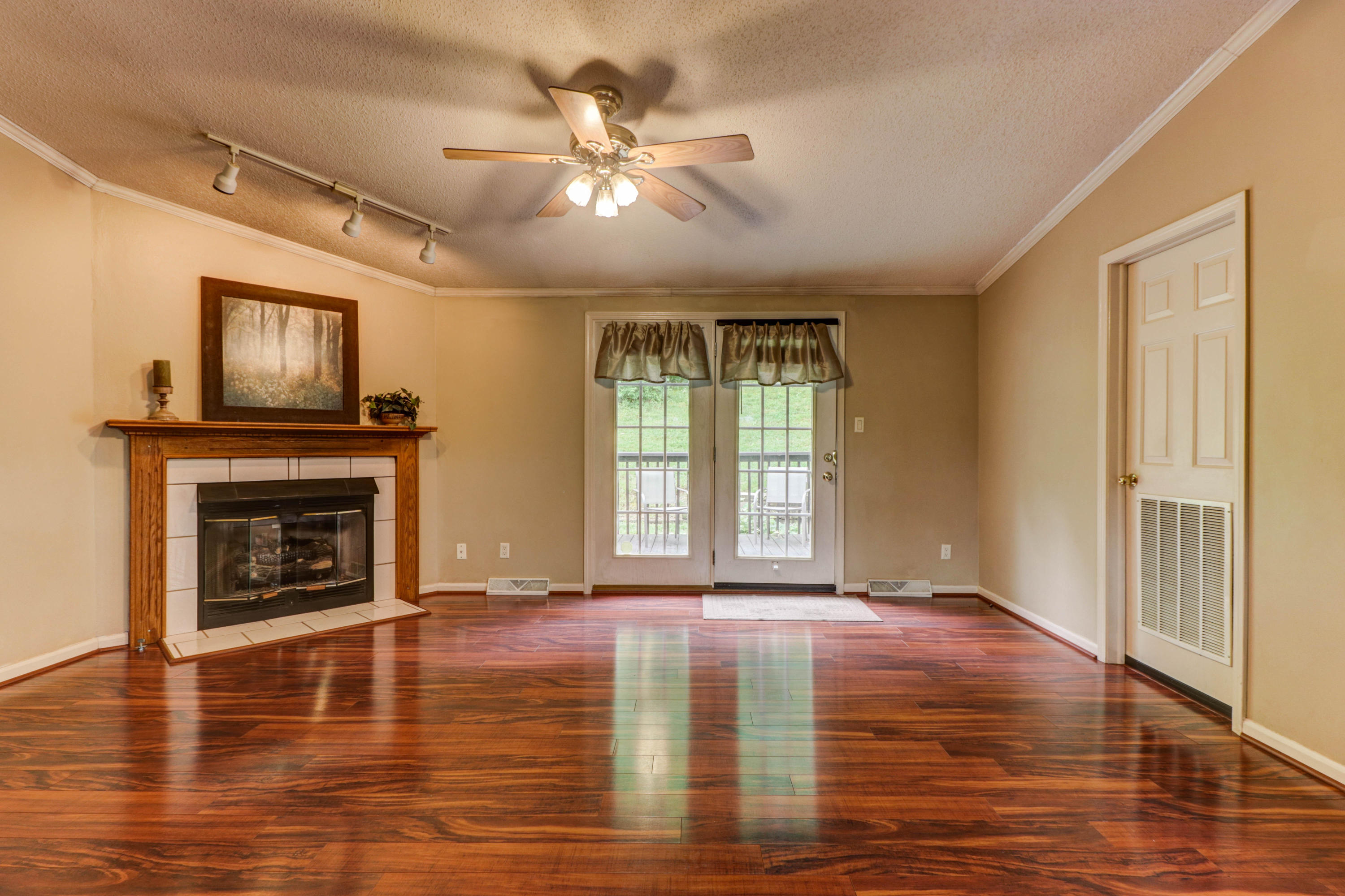 2288 Mountain View Church Road Blue Ridge, VA 24064 - Photo 23 of 75 IMG_5253_4_5_6_7