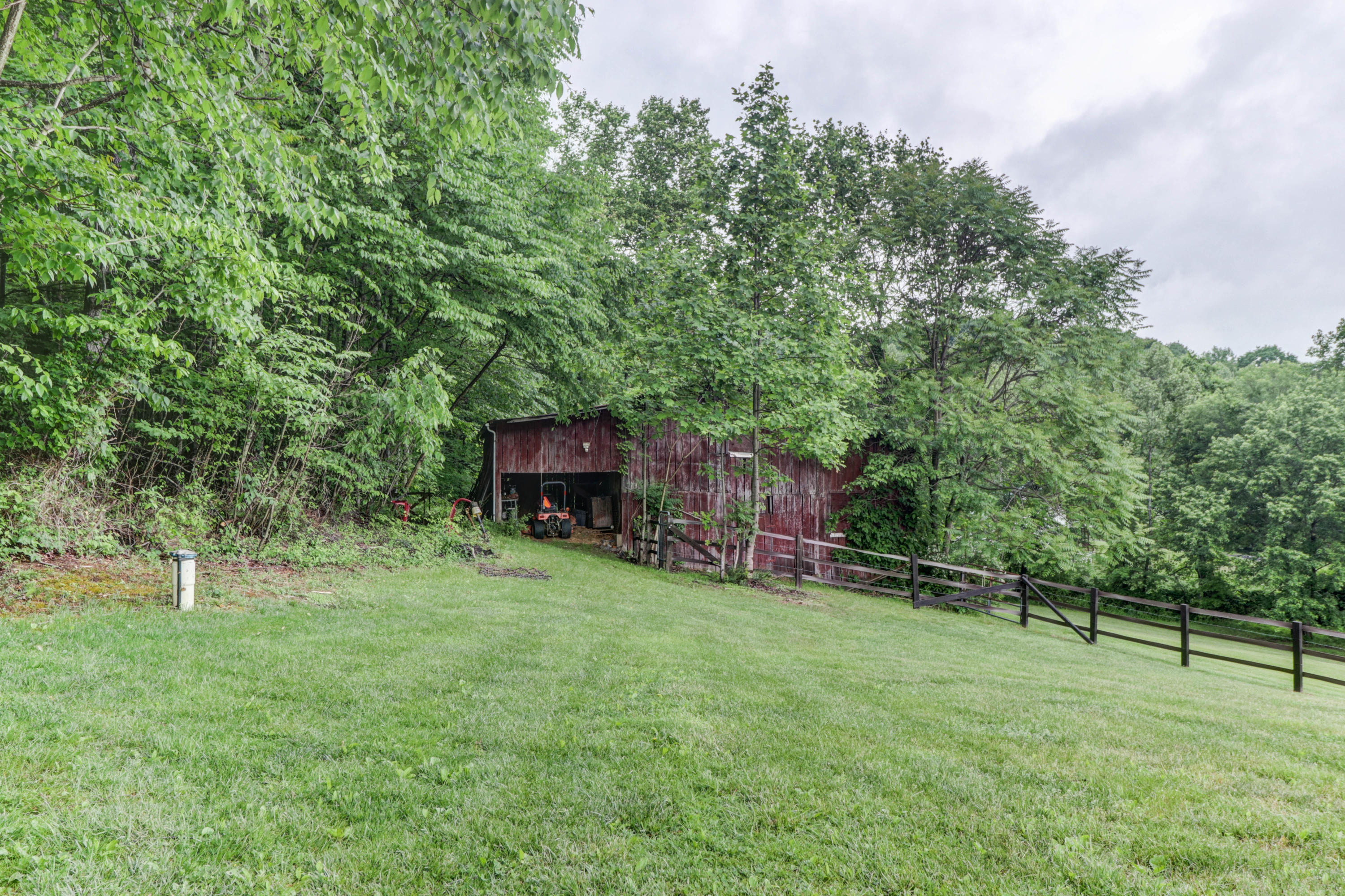 2288 Mountain View Church Road Blue Ridge, VA 24064 - Photo 37 of 75 IMG_5313_4_5_6_7