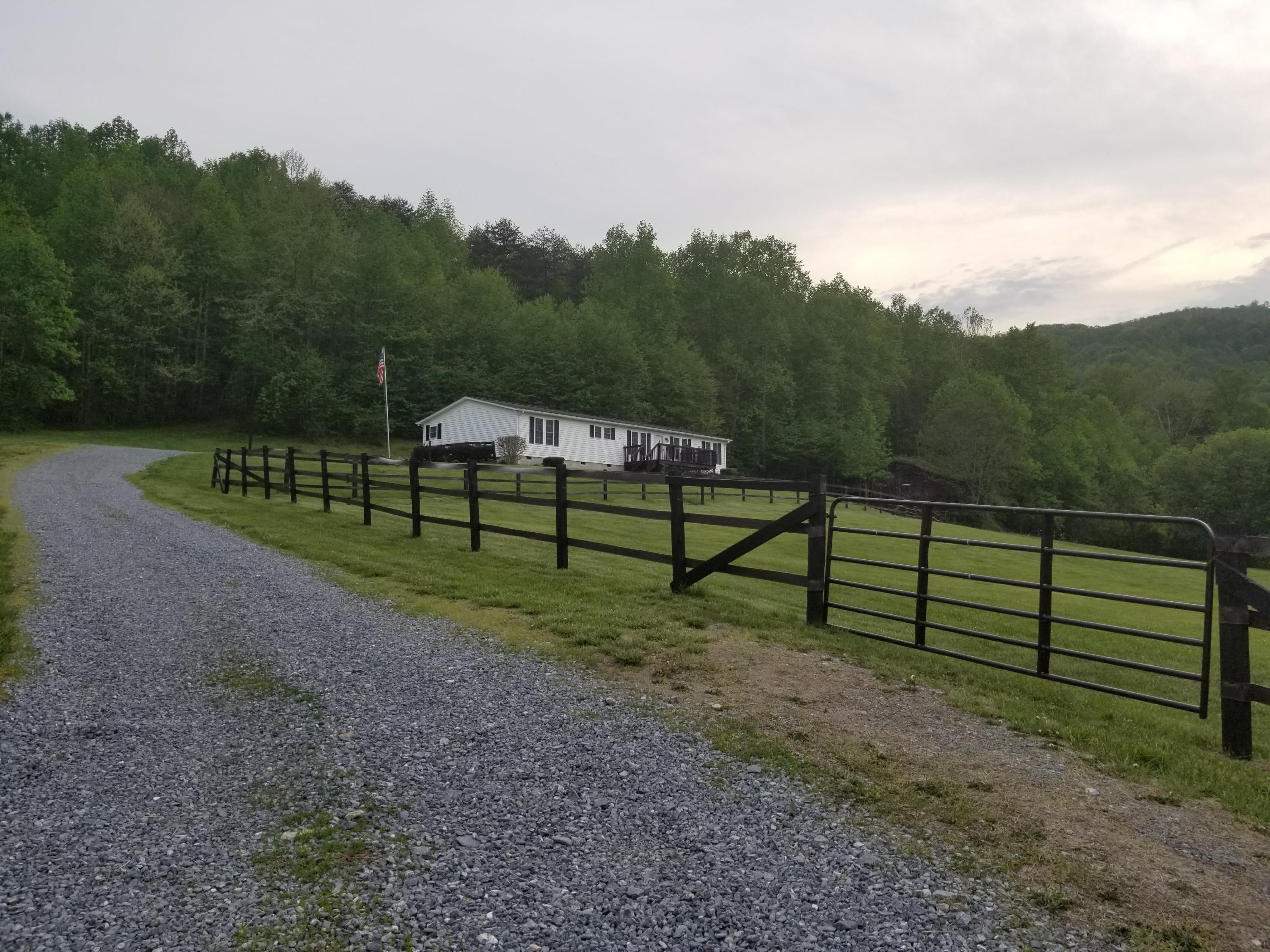 2288 Mountain View Church Road Blue Ridge, VA 24064 - Photo 54 of 75 20180504_191007
