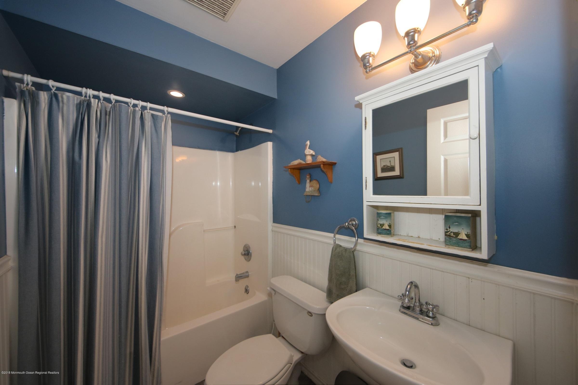 239 Rutledge Drive Red Bank, NJ 07701 - Photo 26 of 37 3RD FULL BATH