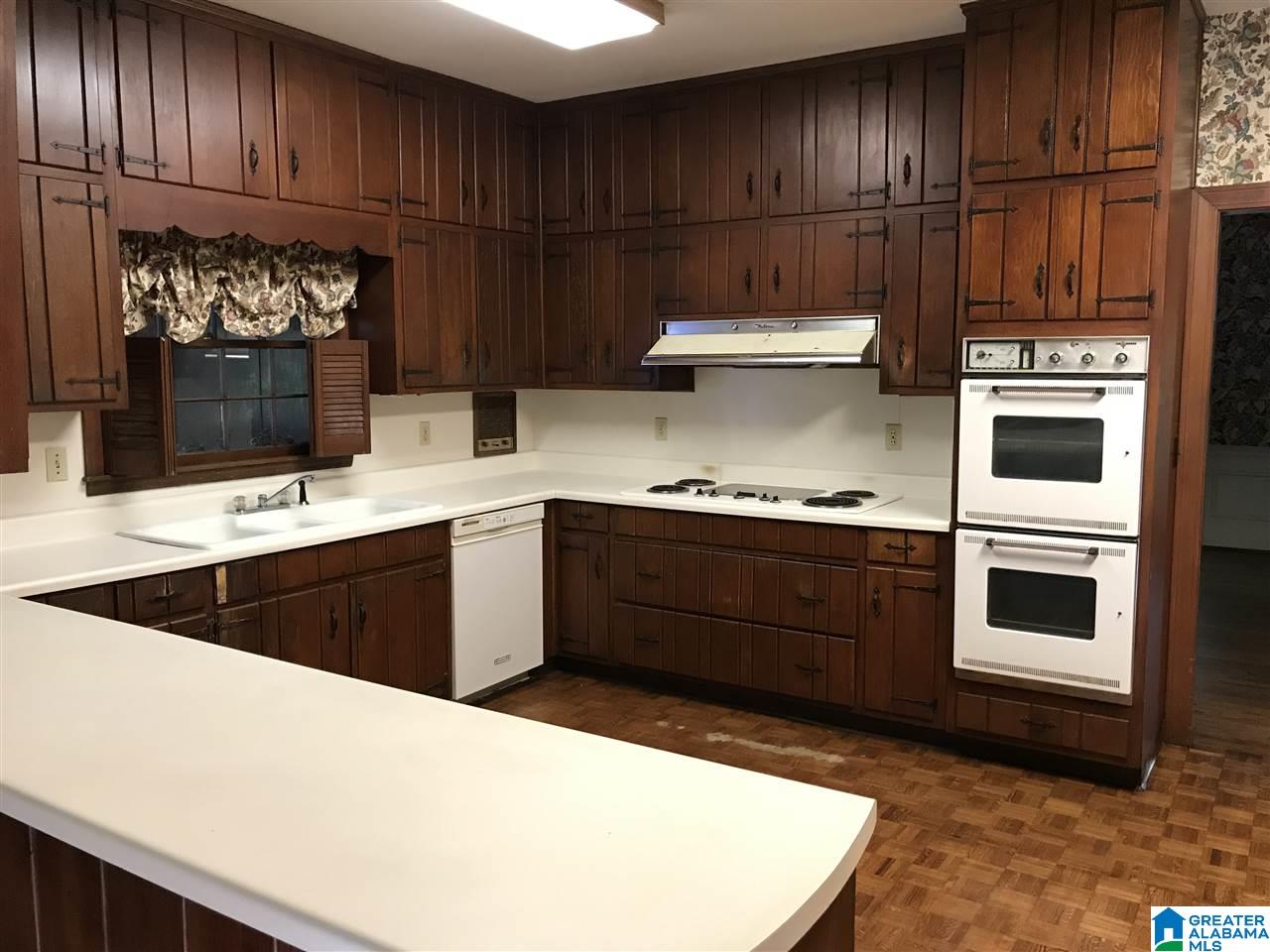 3373 Hermitage Road Birmingham, AL 35223 - Photo 6 of 21