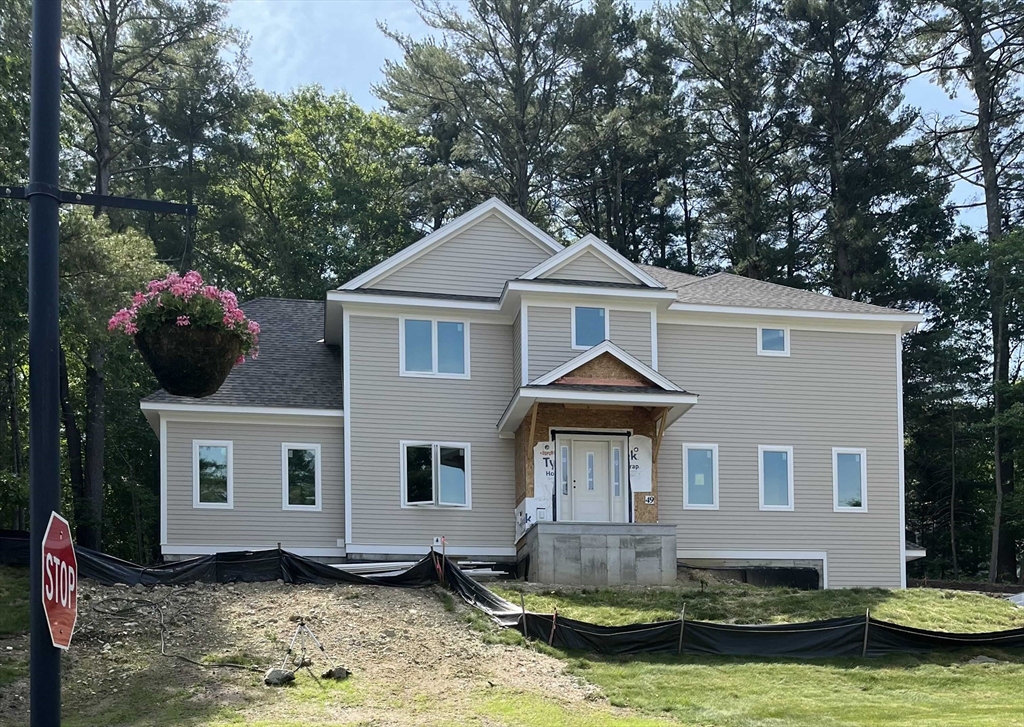 49 Country Club Way Ipswich, MA 01938 - Photo 1 of 4