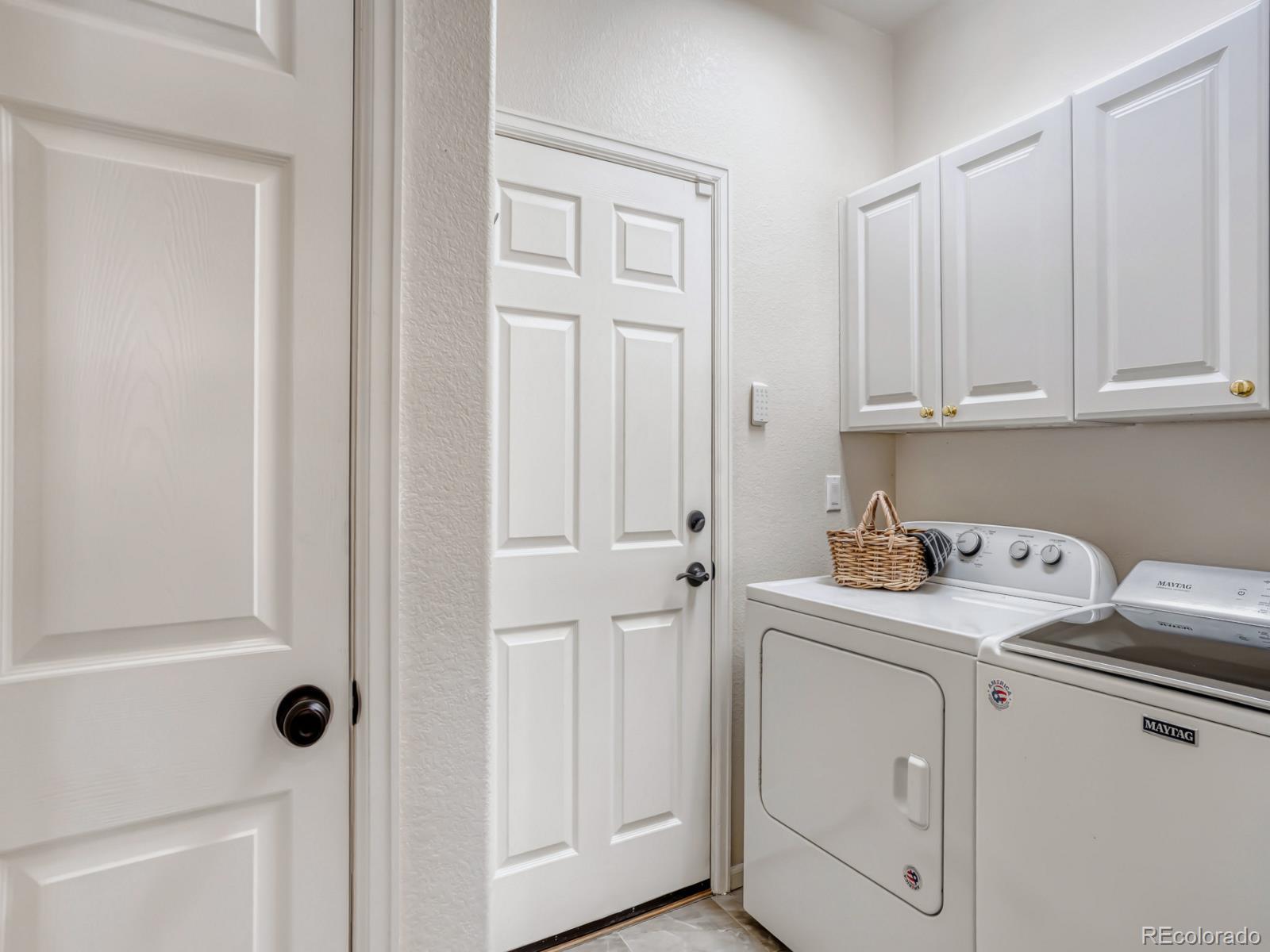36 Woodland Circle Highlands Ranch, CO 80126 - Photo 20 of 22