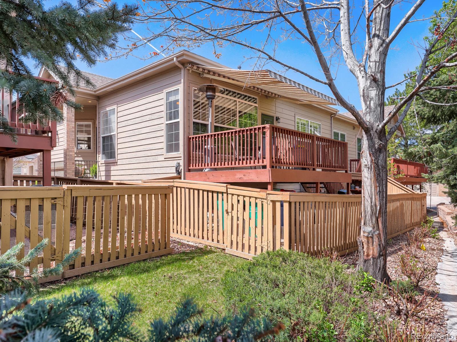 36 Woodland Circle Highlands Ranch, CO 80126 - Photo 3 of 22