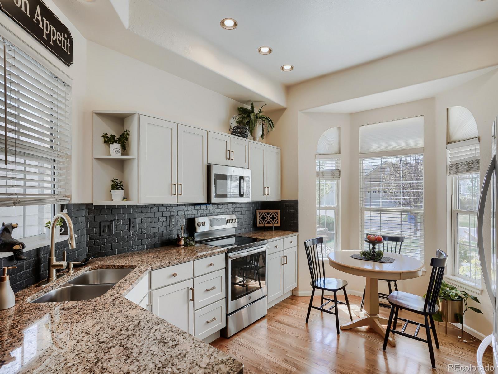 36 Woodland Circle Highlands Ranch, CO 80126 - Photo 10 of 22