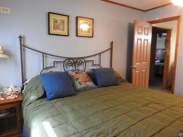 $225,000 | 1464 Dr Beatrous Road, Theriot, LA 70397