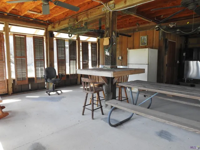 $225,000 | 1464 Dr Beatrous Road, Theriot, LA 70397