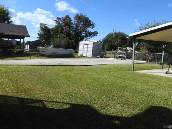 $200,000 | 1464 Dr Beatrous Road, Theriot, LA 70397