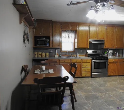 $200,000 | 1464 Dr Beatrous Road, Theriot, LA 70397