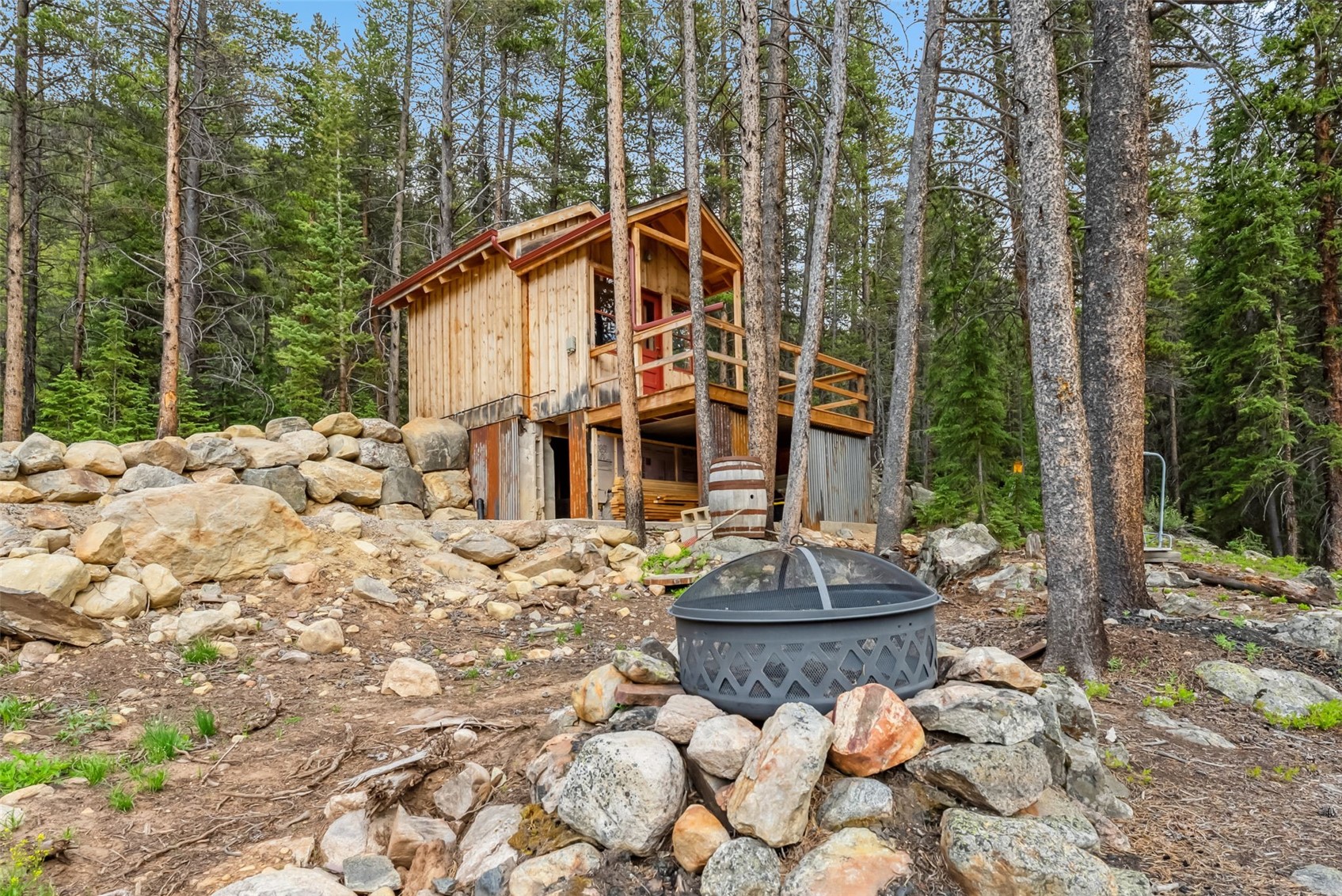 5080 Montezuma Road Dillon, CO 80435 - Photo 9 of 24 a view of a house with yard and sitting area