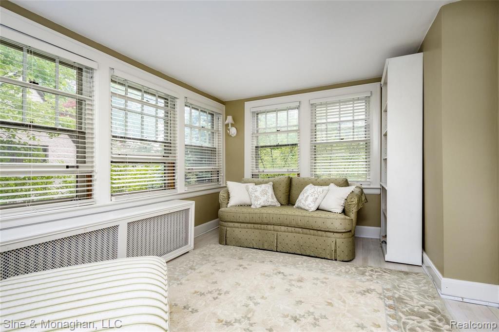 1114 Berkshire Road Grosse Pointe Park, MI 48230 - Photo 29 of 49