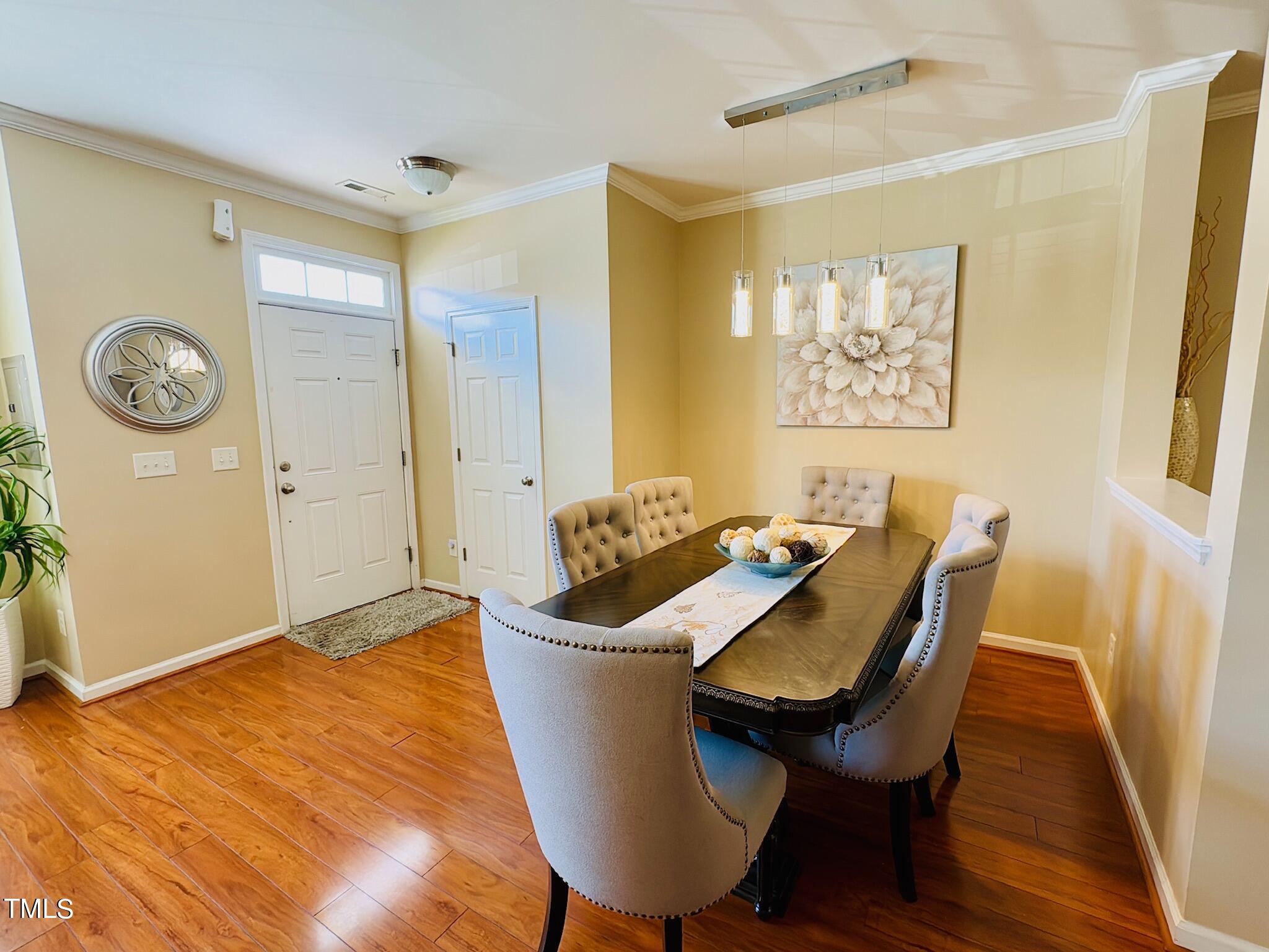 11720 Coppergate Drive, Unit 102 Raleigh, NC 27614 - Photo 5 of 18 8