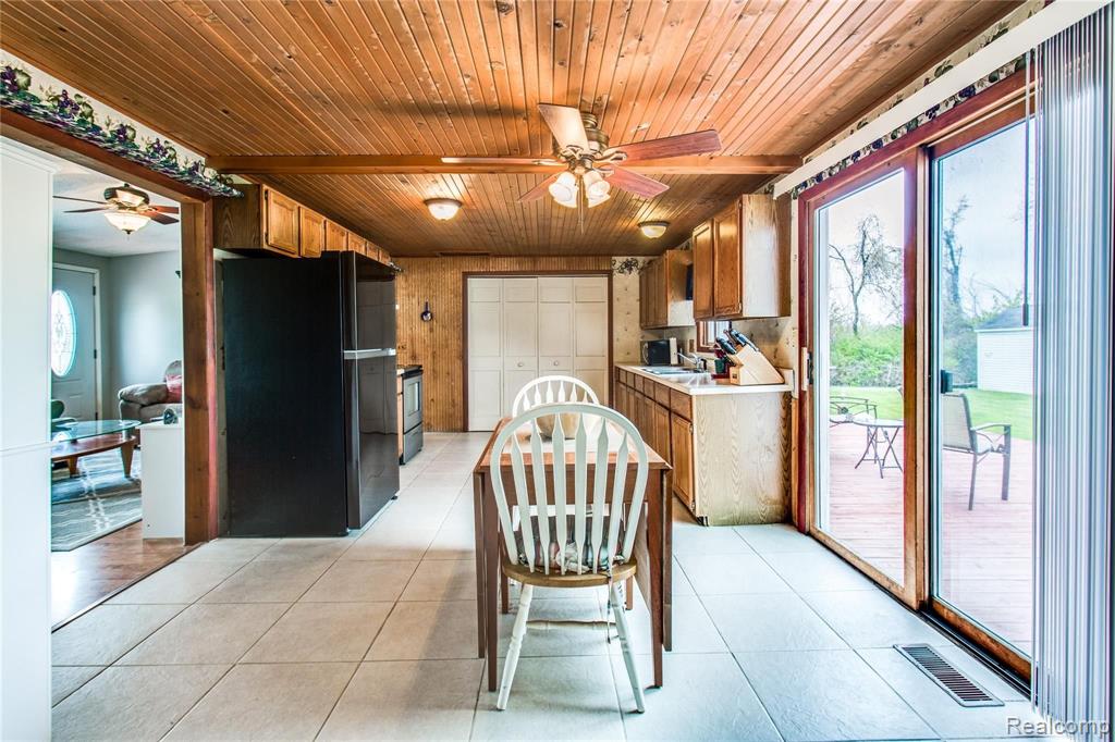 7384 Dian Road Lexington, MI 48450 - Photo 6 of 24