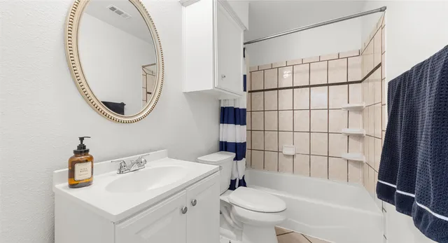 $399,900 | 4015 Alexandria Drive, Austin, TX 78749