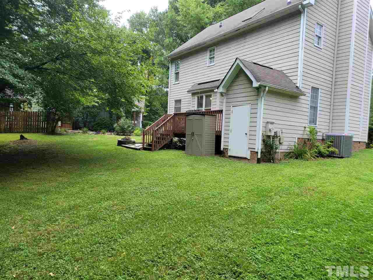 3501 Dechart Lane Raleigh, NC 27616 - Photo 5 of 9
