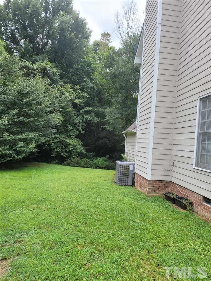 3501 Dechart Lane Raleigh, NC 27616 - Photo 8 of 9