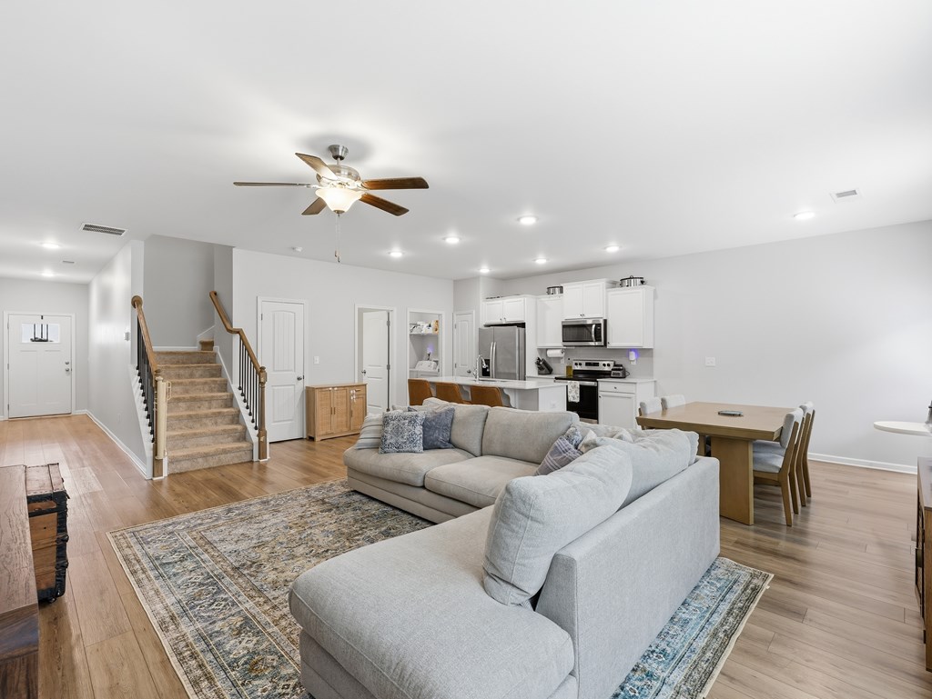 3149 Raiden Circle Opelika, AL 36804 - Photo 4 of 25
