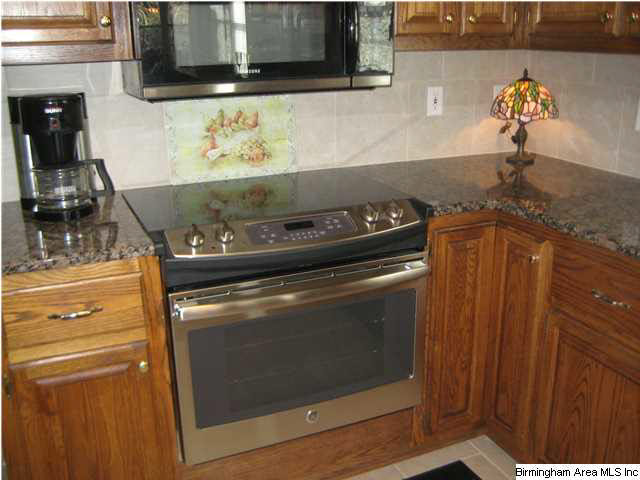 232 South Trace Lane Birmingham, AL 35244 - Photo 4 of 27