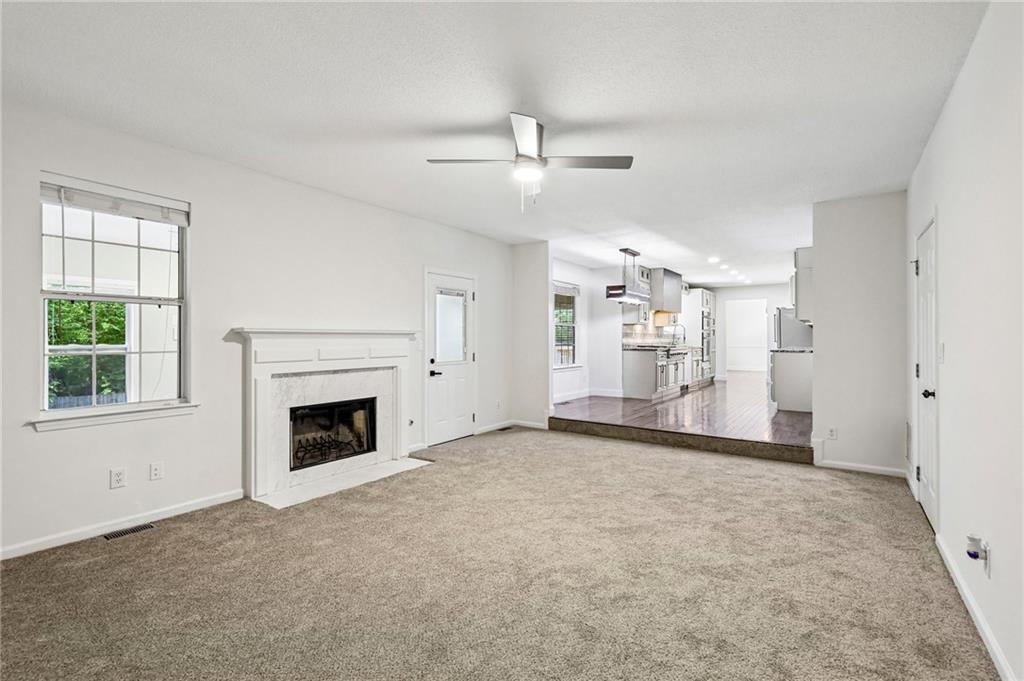42 Silverleaf Lane Dallas, GA 30157 - Photo 10 of 83