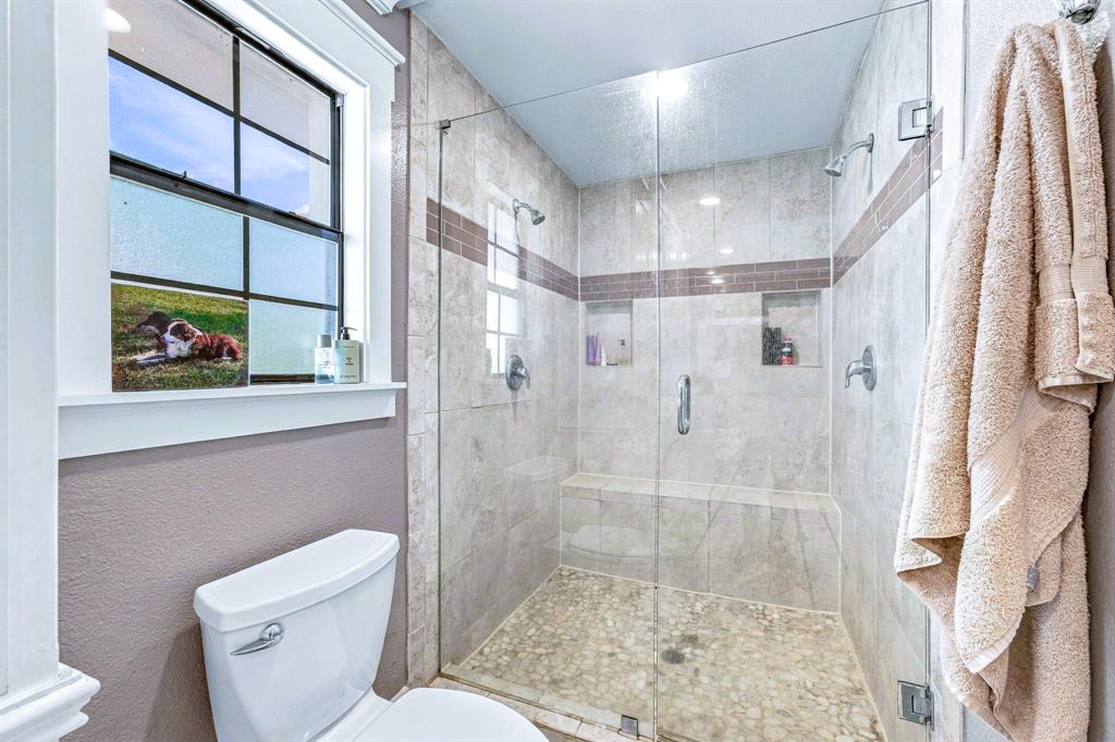 11217 Foutch Road Pilot Point, TX 76258 - Photo 22 of 39 Master shower