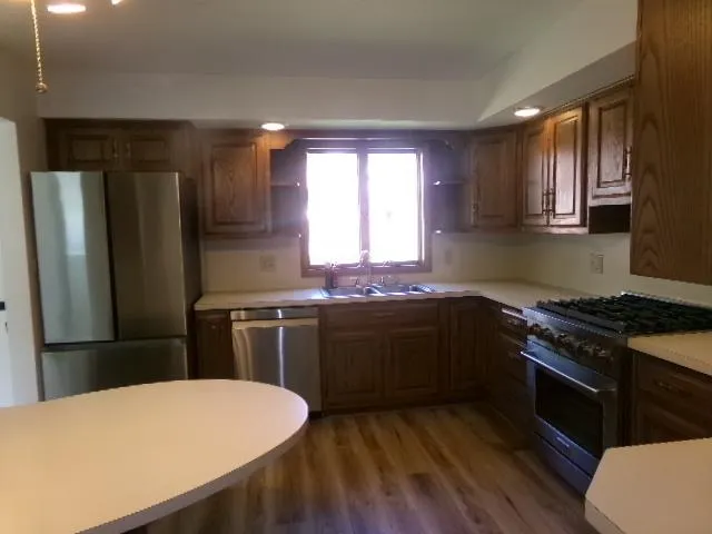 $219,900 | 1435 Bolkinwood Drive, Freeport, IL 61032