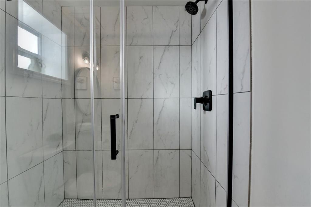 1917 Don Juan Lane Decatur, GA 30032 - Photo 17 of 27