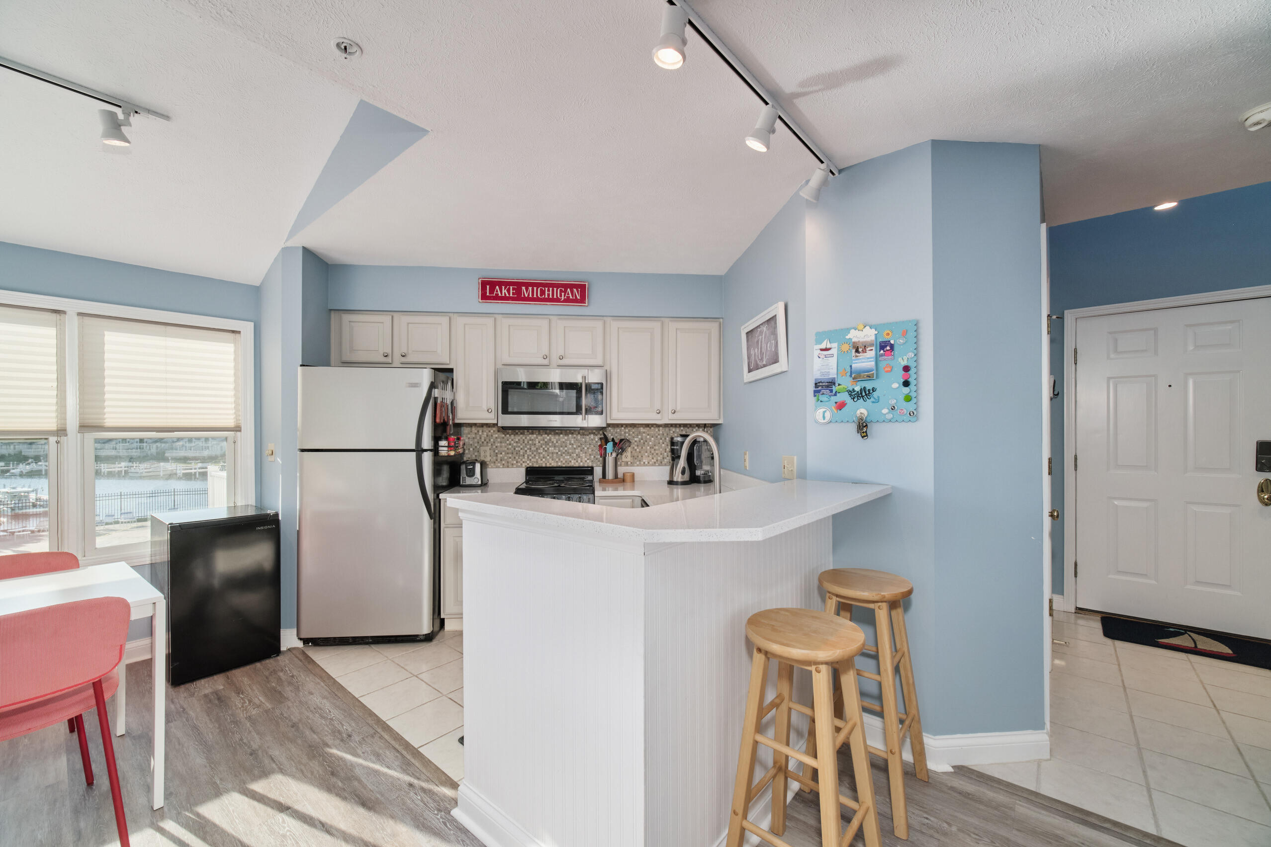 70 Brookharbor South Manistee, MI 49660 - Photo 13 of 28 Snack Bar