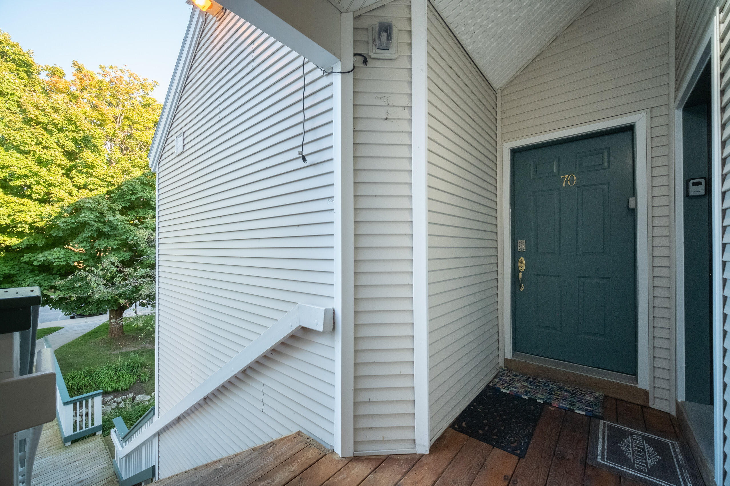 70 Brookharbor South Manistee, MI 49660 - Photo 2 of 28 Private Entrance