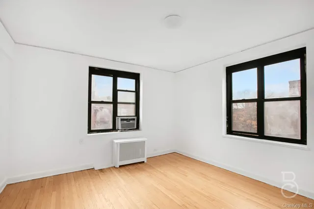 $325,000 | 34-20 79th Street, Unit 6I | Jackson Heights