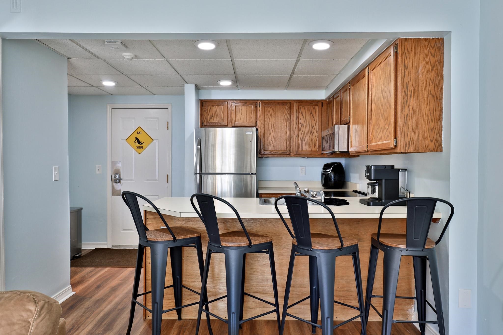 71 Alpine Drive, Unit D306 Killington, VT 05751 - Photo 11 of 27