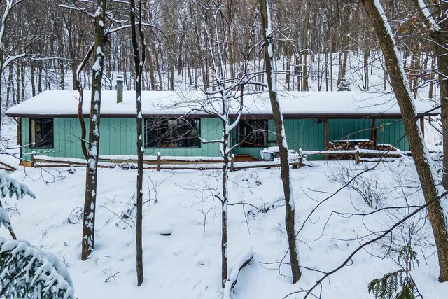 $399,900 | 2548 Woodhaven Road, Eau Claire, WI 54703