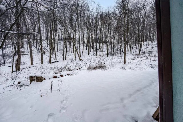 $399,900 | 2548 Woodhaven Road, Eau Claire, WI 54703