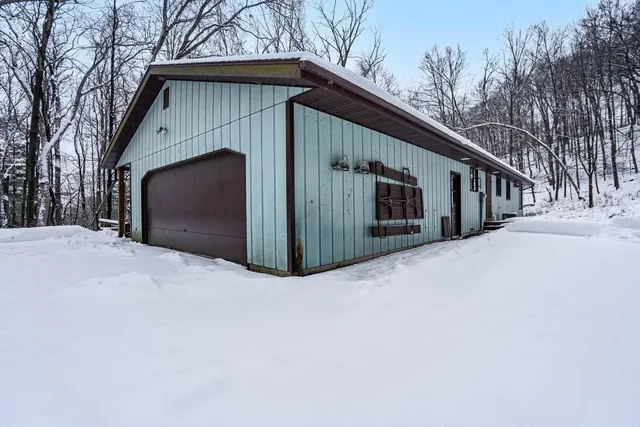 $399,900 | 2548 Woodhaven Road, Eau Claire, WI 54703
