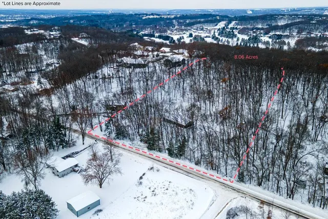 $399,900 | 2548 Woodhaven Road, Eau Claire, WI 54703