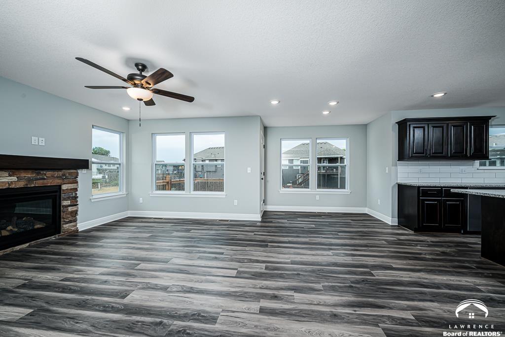 1013 2nd Street Perry, KS 66073 - Photo 7 of 20 Gallery Image 7