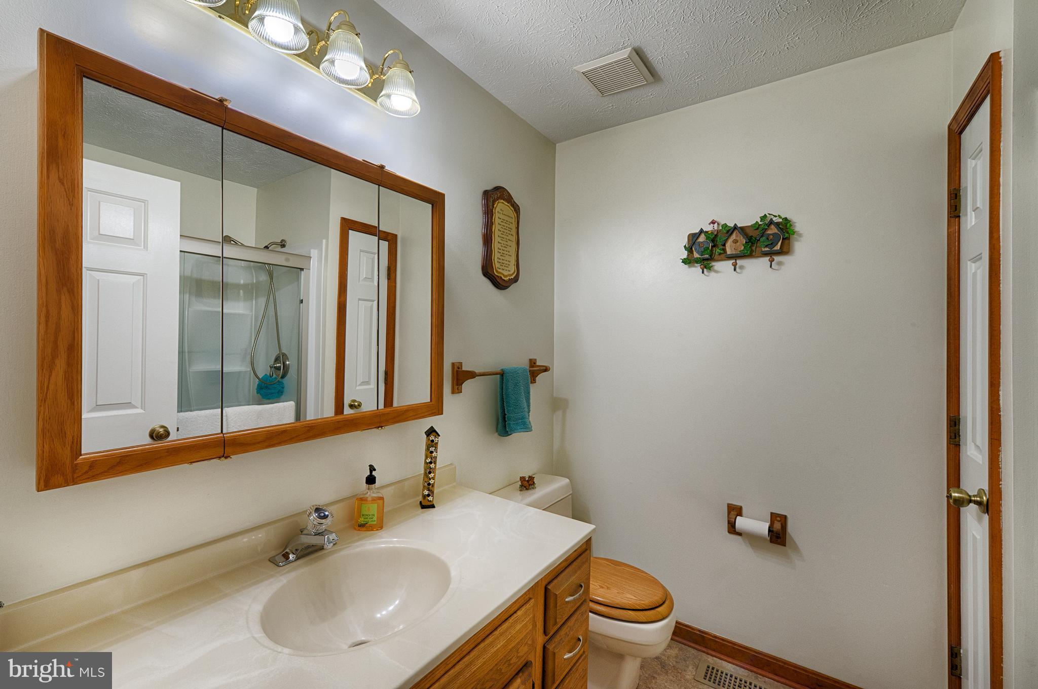 546 Hopewell Road Rising Sun, MD 21911 - Photo 17 of 24 Bath