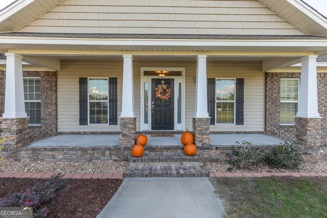 $575,000 | 135 Runs Crossing Drive, Springfield, GA 31329