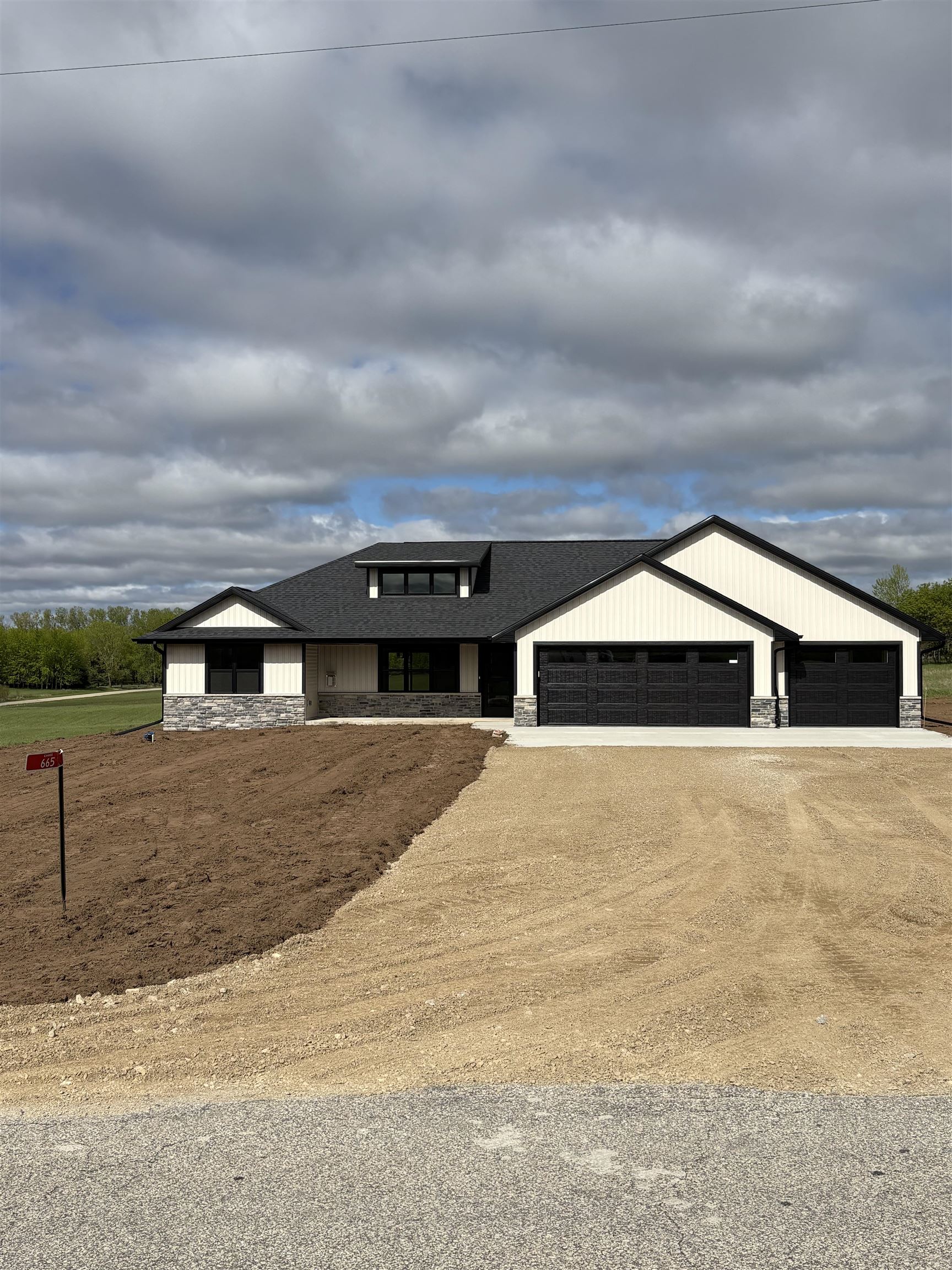 665 Kroll Road Sobieski, WI 54171 - Photo 1 of 1