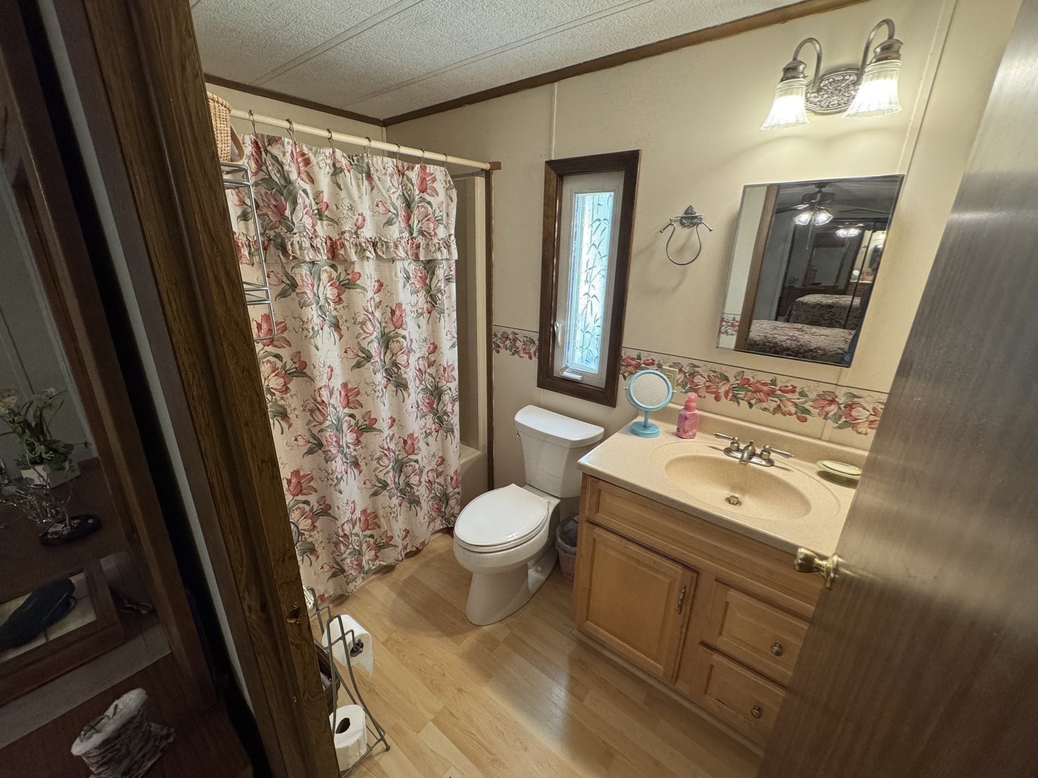 6 Castle Road Attleboro, MA 02703 - Photo 13 of 31 Gallery Image 13