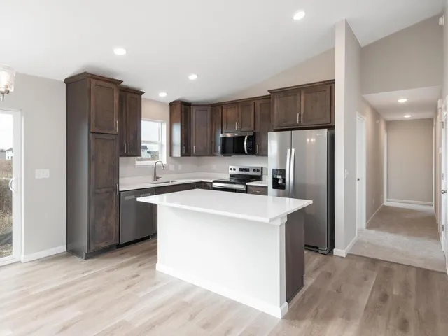 $409,900 | 536 Winkler Trail, Cologne, MN 55322