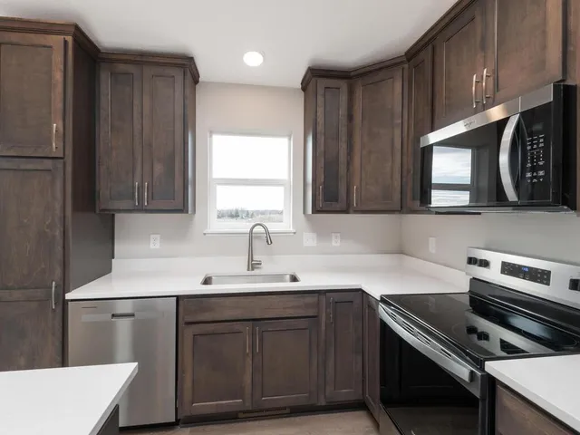 $409,900 | 536 Winkler Trail, Cologne, MN 55322