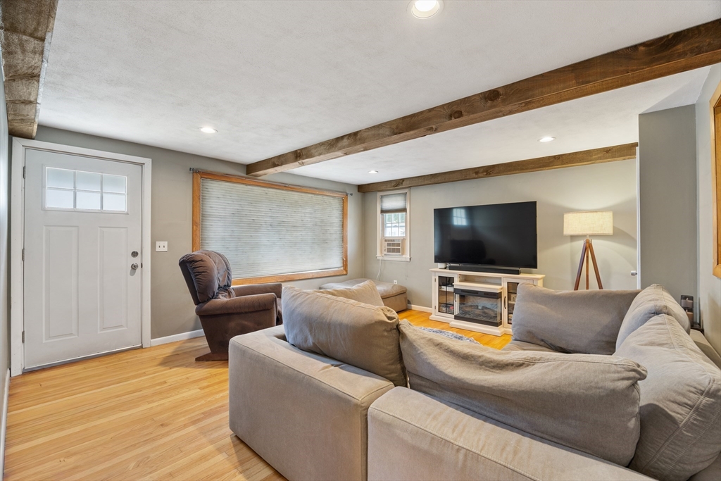 497 Dwight Road Springfield, MA 01108 - Photo 20 of 36