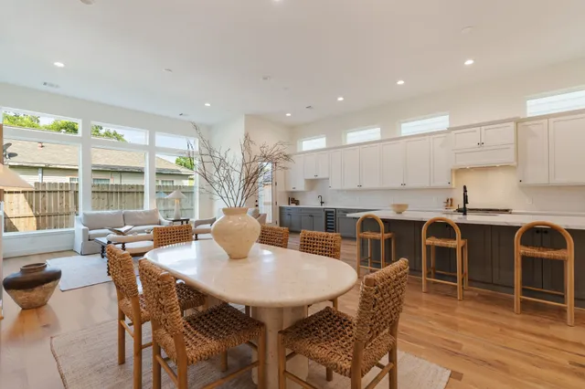 $840,000 | 1213 Northwood Street, Houston, TX 77009