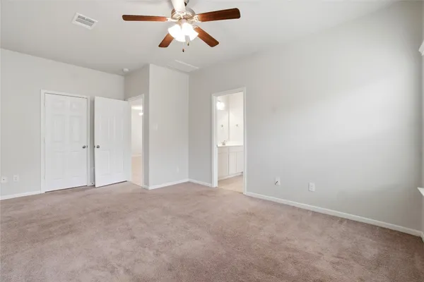 $1,850 | 116 Camelot Pl Court, Conroe, TX 77304