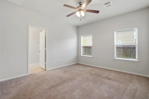 $1,850 | 116 Camelot Pl Court, Conroe, TX 77304