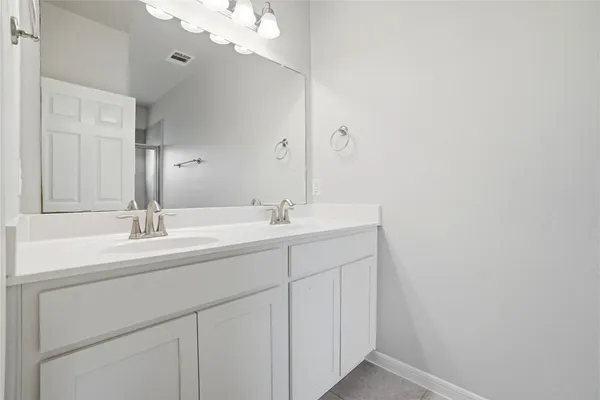 $1,800 | 116 Camelot Pl Court, Conroe, TX 77304