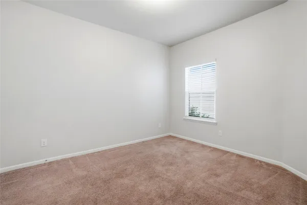 $1,850 | 116 Camelot Pl Court, Conroe, TX 77304