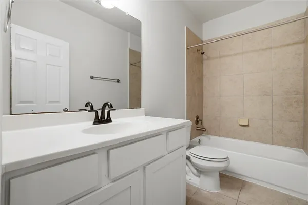 $1,850 | 116 Camelot Pl Court, Conroe, TX 77304