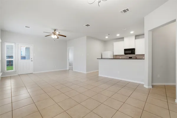 $1,850 | 116 Camelot Pl Court, Conroe, TX 77304